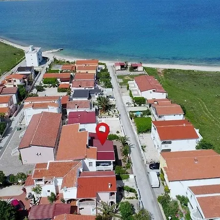 Apartment By The Sea - 25448 Vir